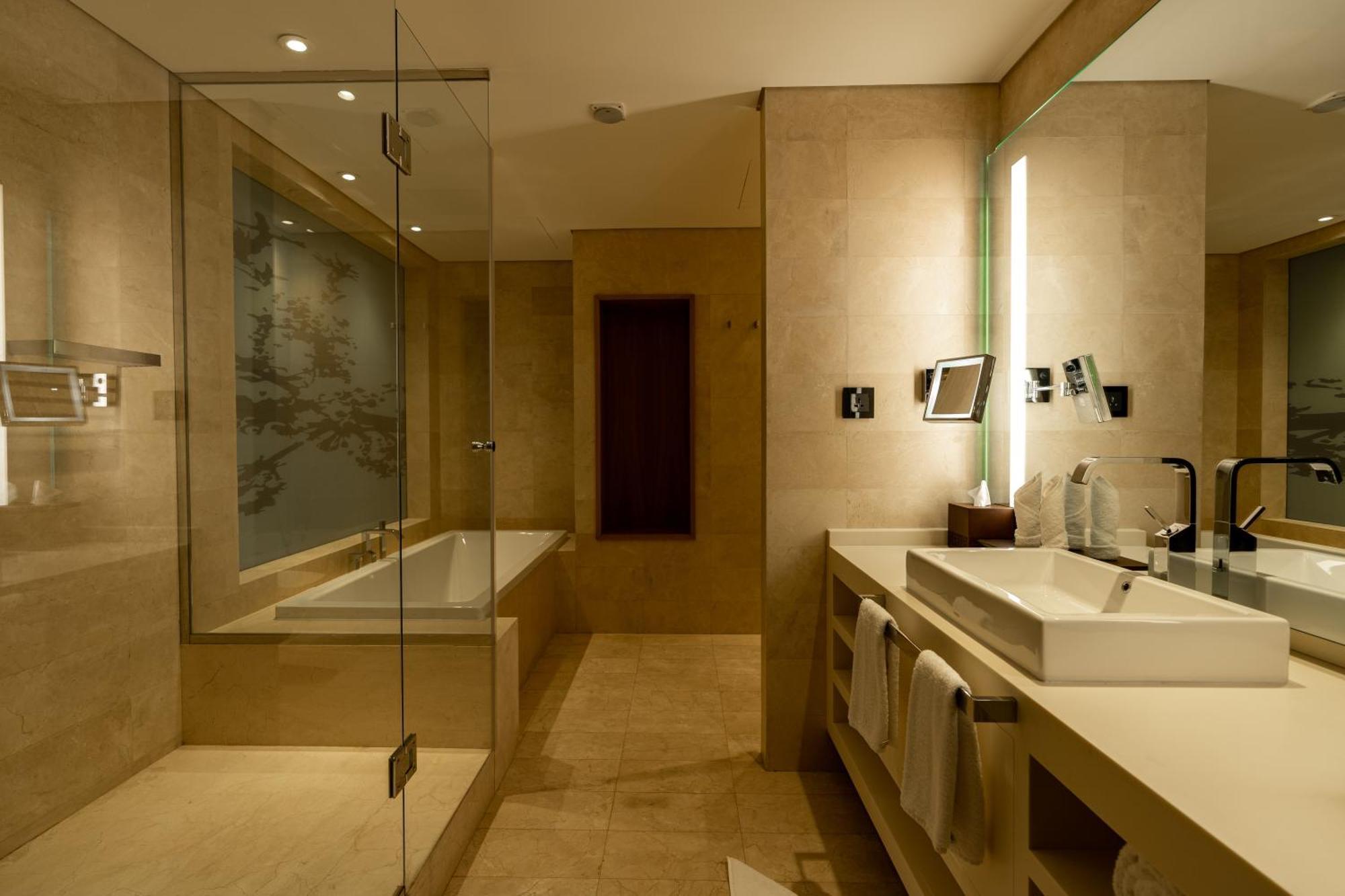 Hotel Al Anoud Tower